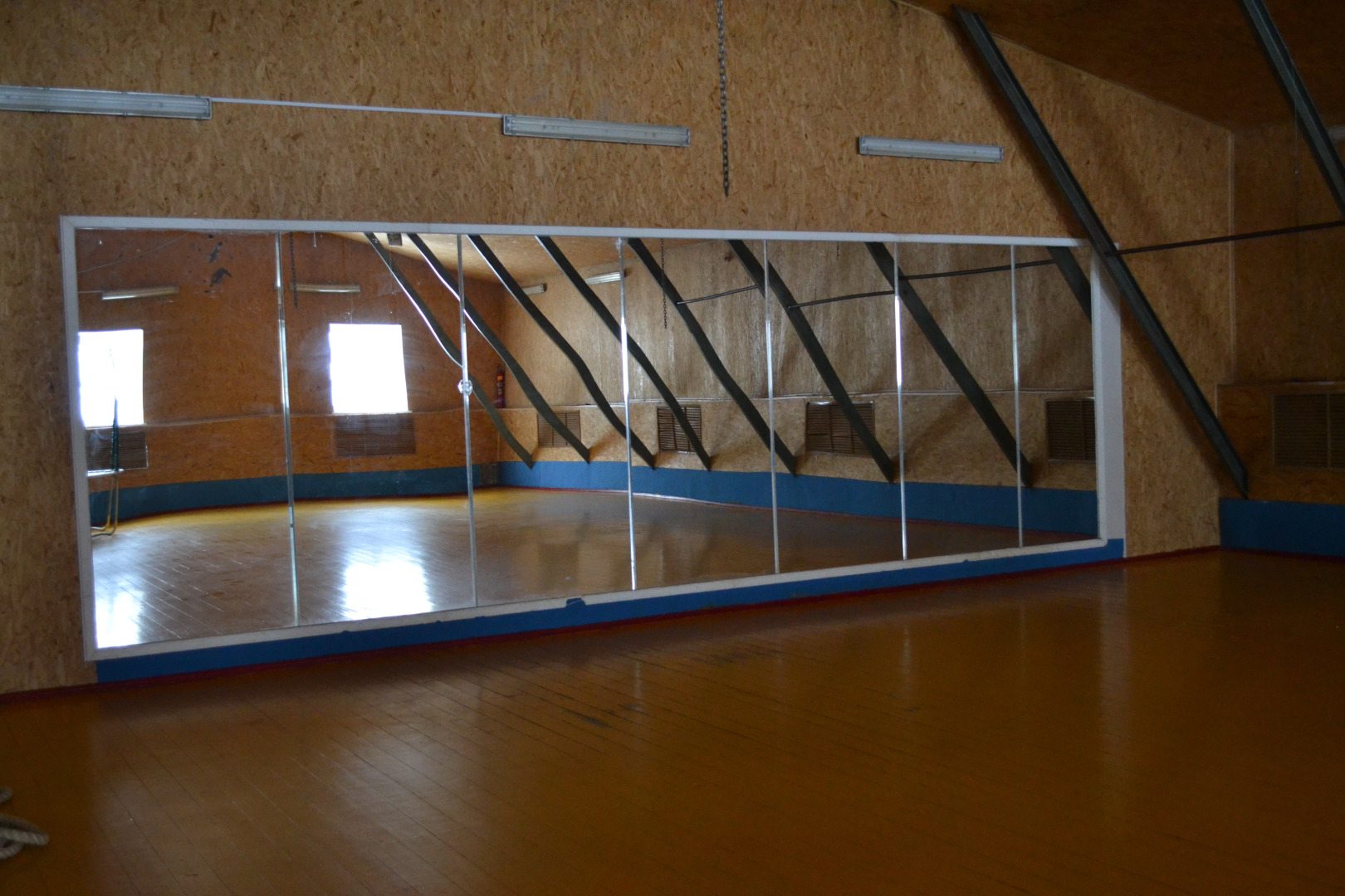 Спортивно-Оздоровительная база Домбай