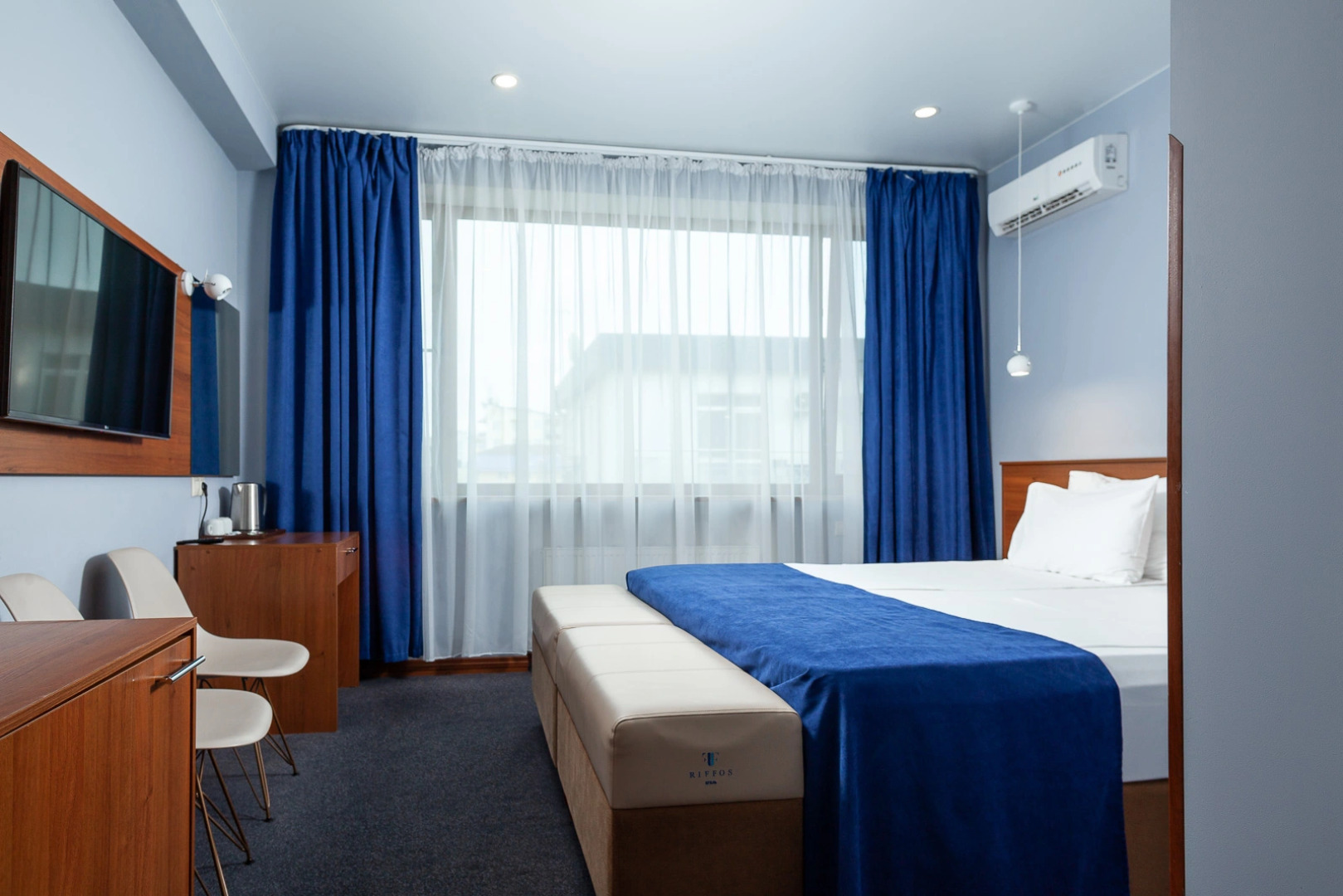 Отель Городская гостиница Риффос