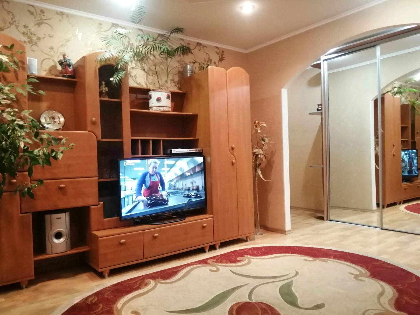 Апартаменты Отличная Трёшка Возле Вокзала