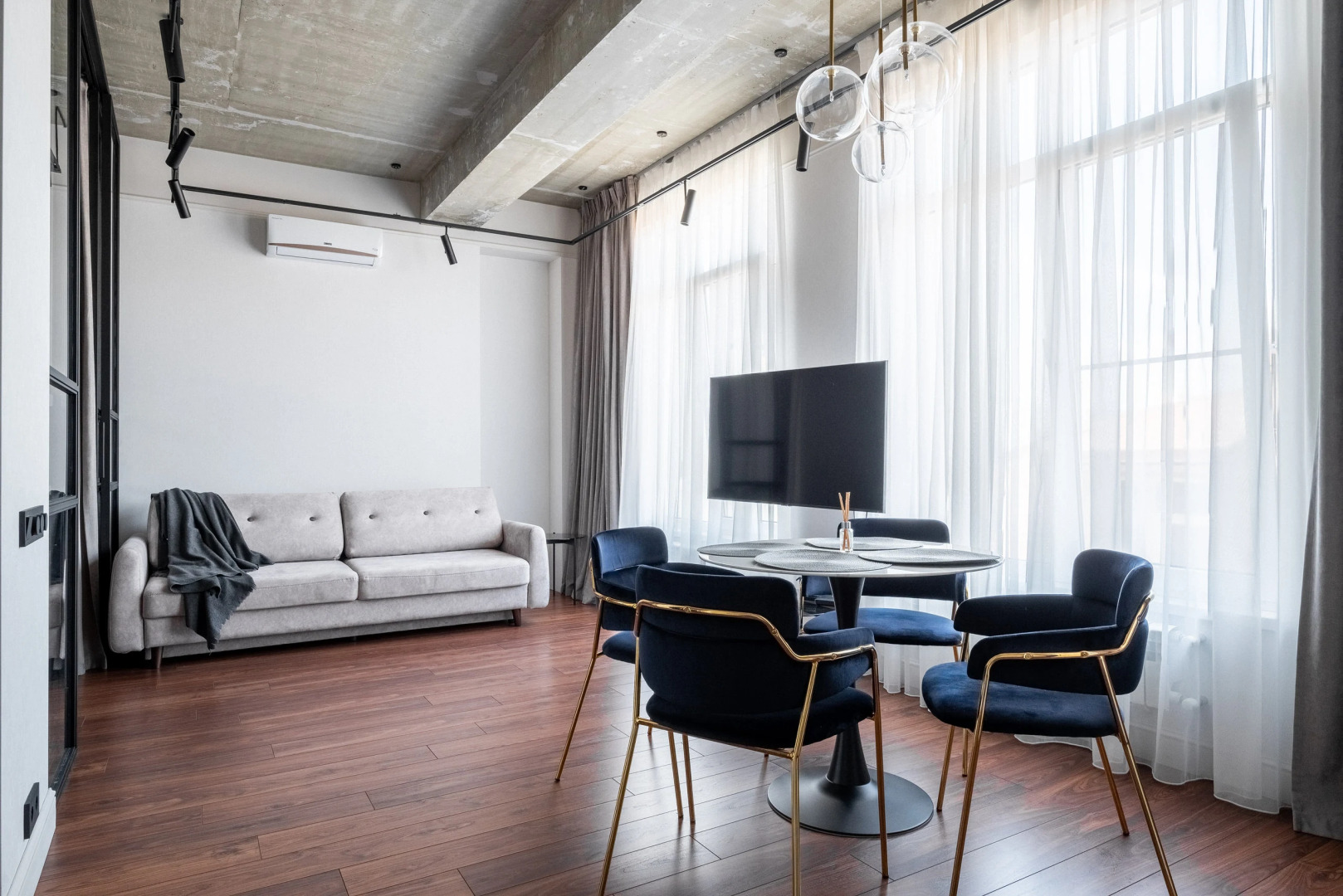 Апартаменты Комфорт Олимпик Фигурная 1