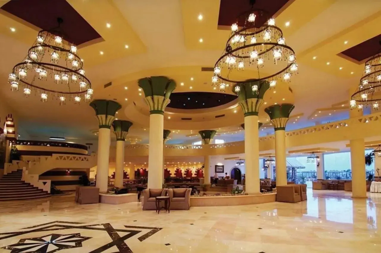 Курортный отель Bliss Nada Beach Resort