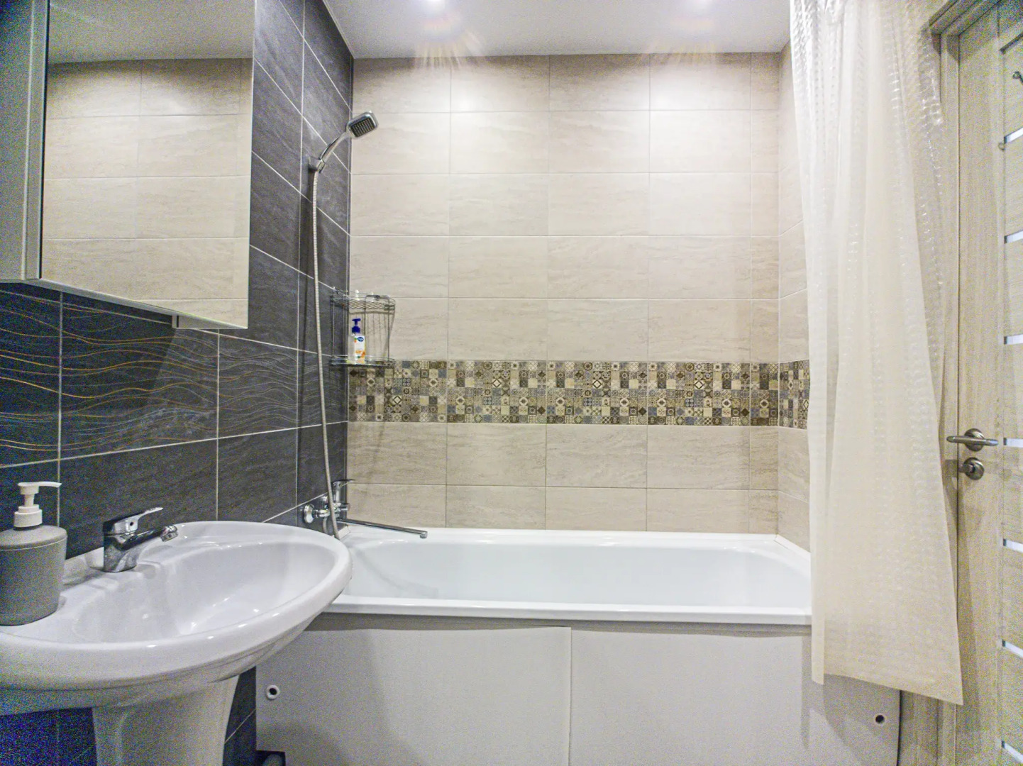 Апартаменты вблизи Федерального центра травматологии и ортопедии