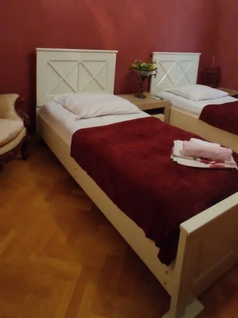 Отель Милана