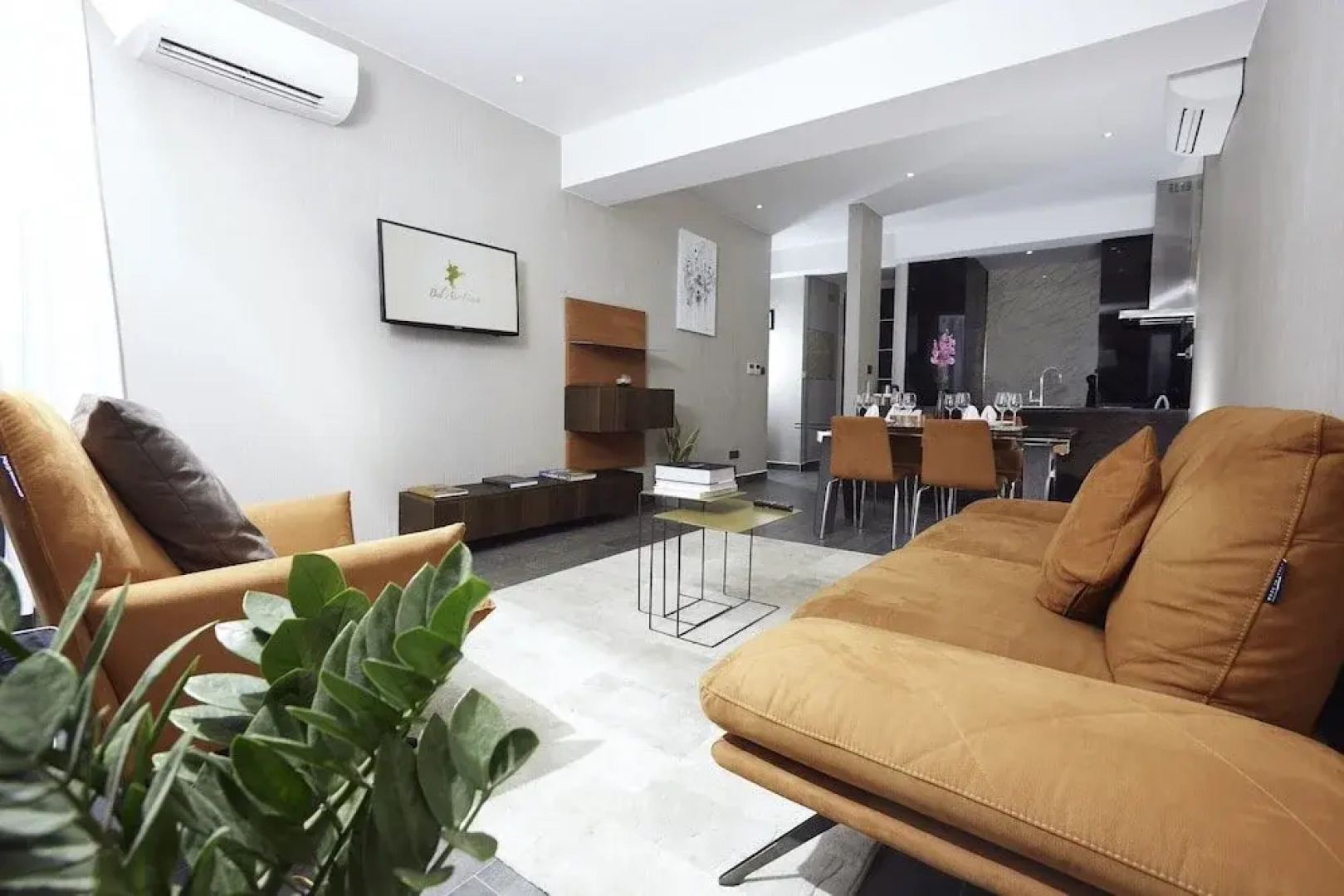 Отель Bel Air Crest Hotel & Suites