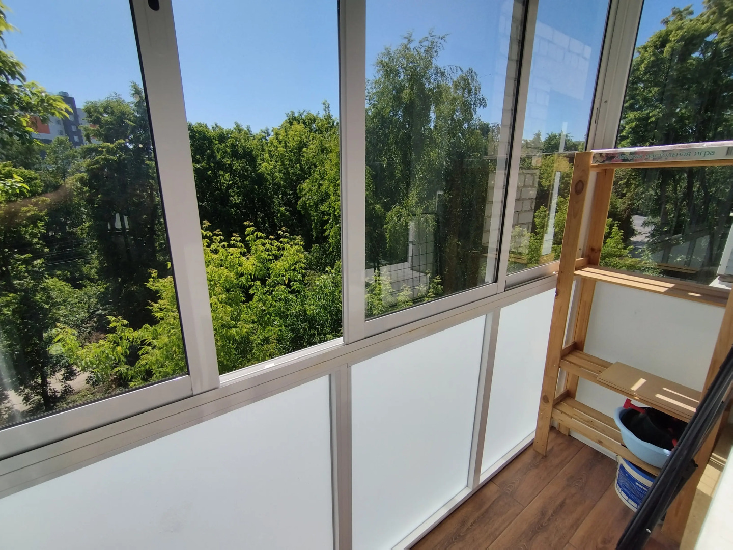 Апартаменты 2-х комнатные апартаменты на Есенина 69