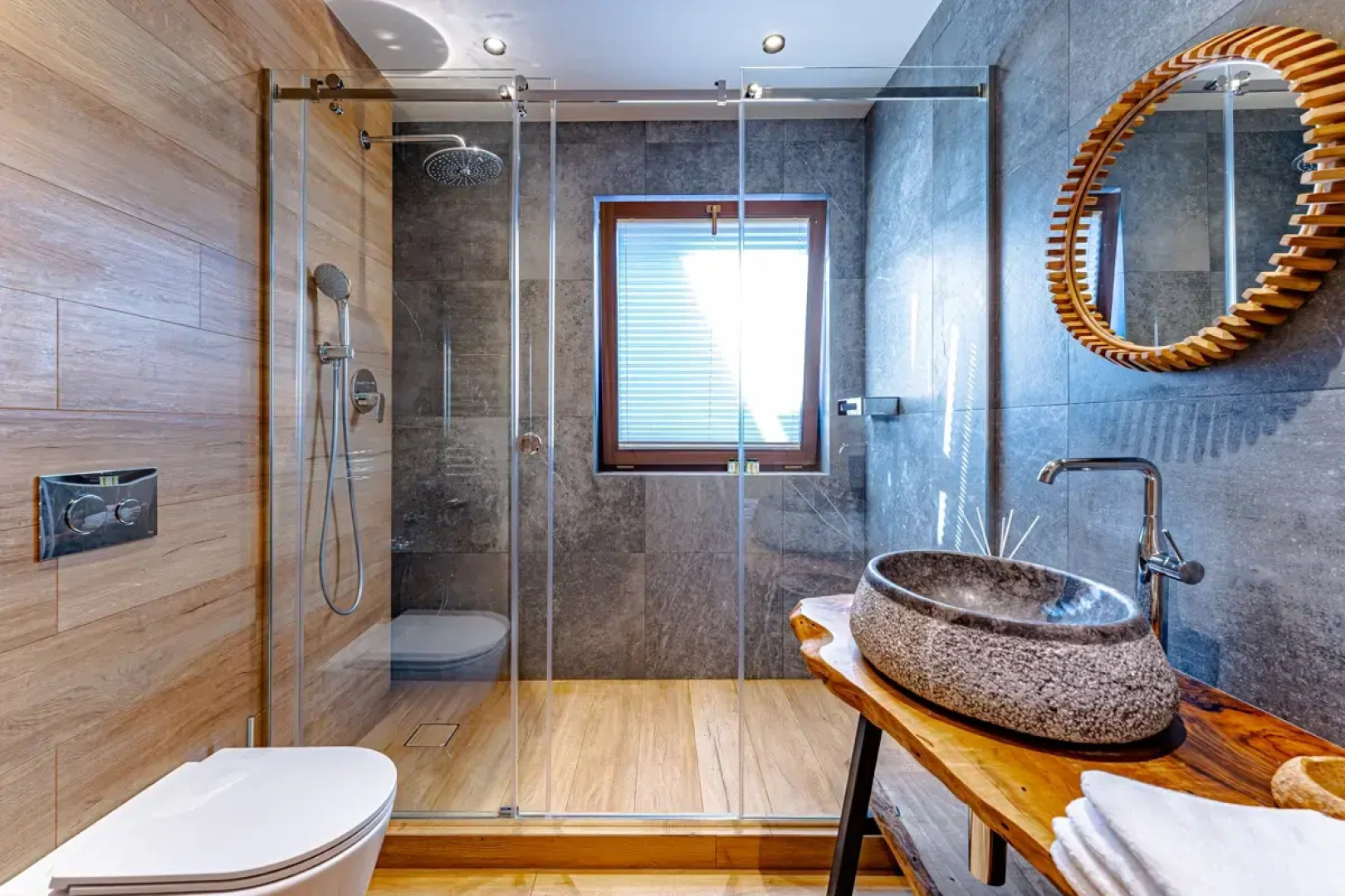 Коттедж Премиум Класса в Горах на 12 Гостей