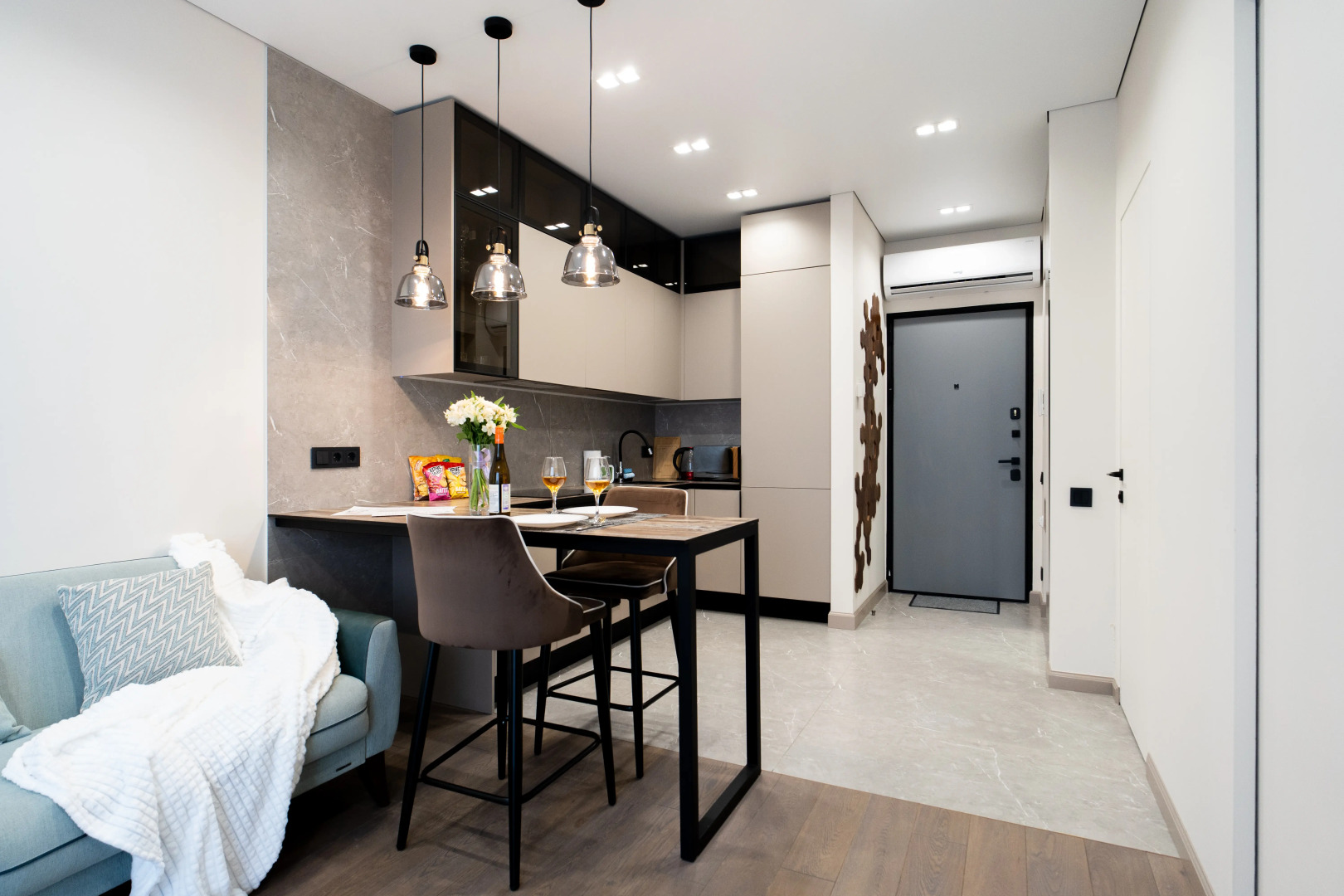 Апартаменты Lalapart Natural harmony с панорамными окнами у метро Дмитровская