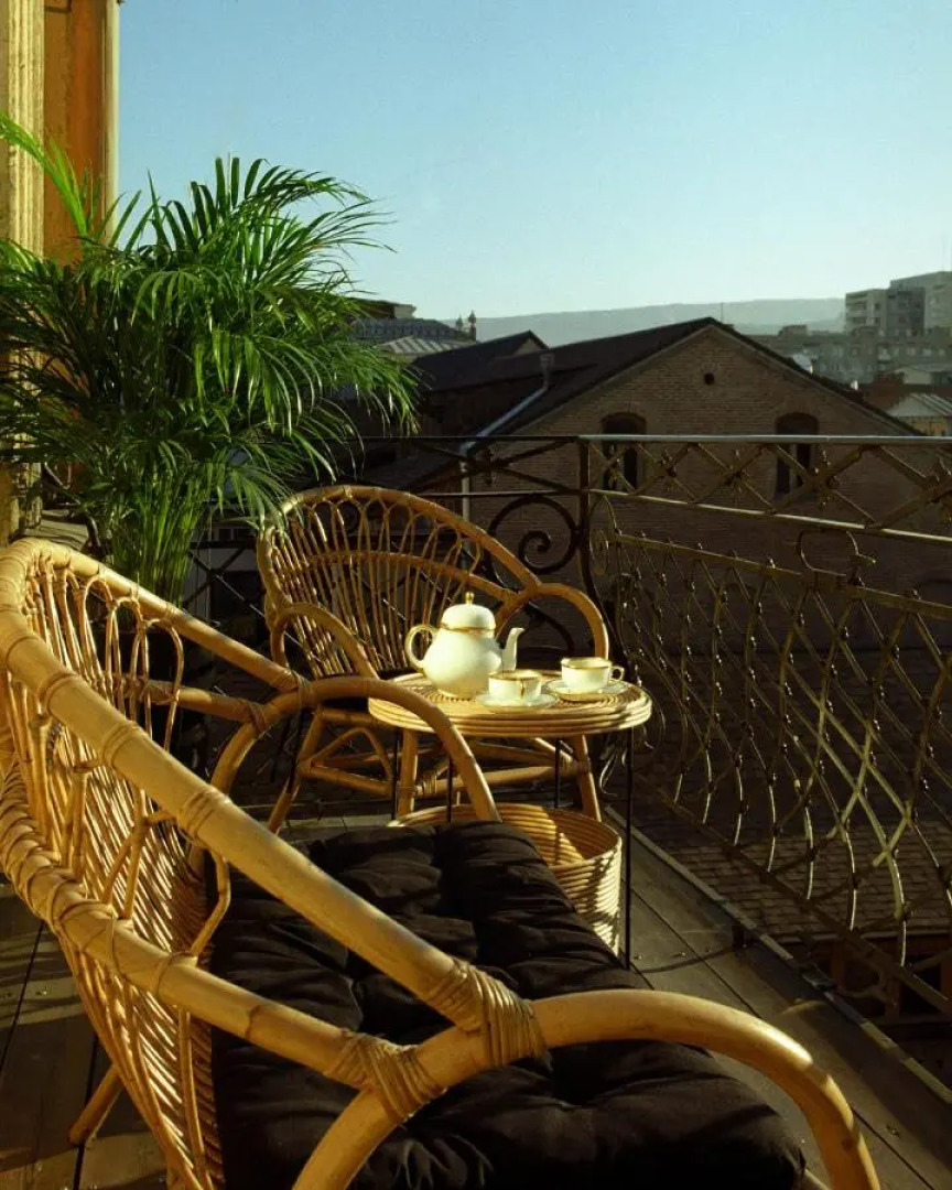 Unfound Door - Design Hotel