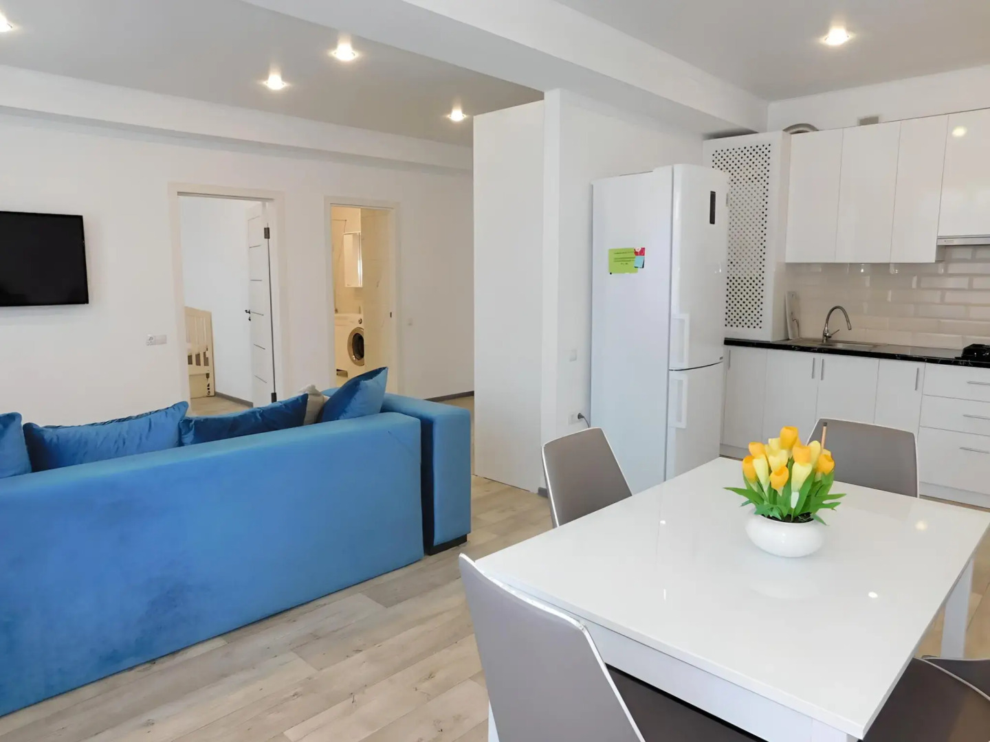 Квартира Центр Цветник Радон Власова 4