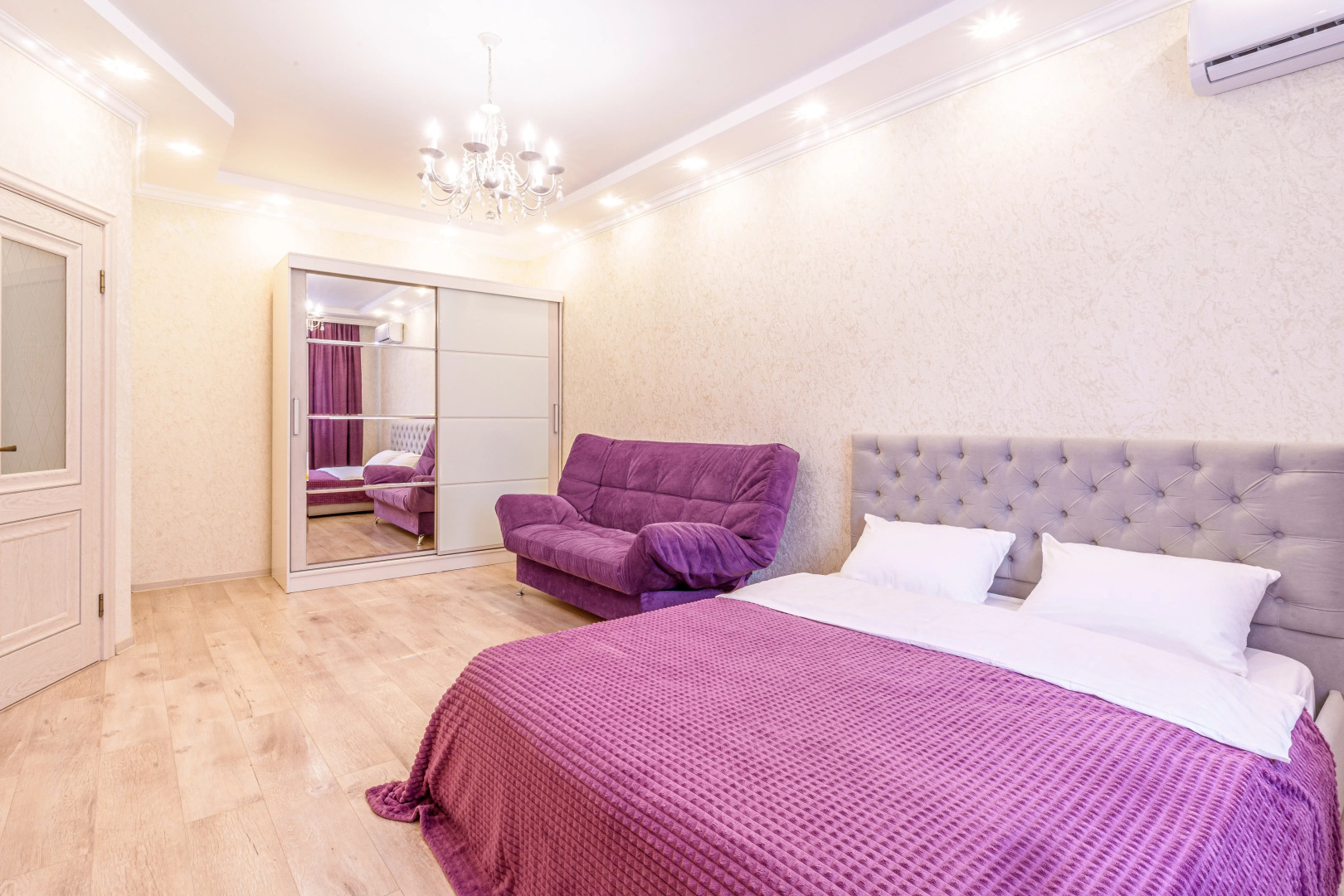 Квартира у парка Галицкого Апарт-Отелика в ЖК Гарантия