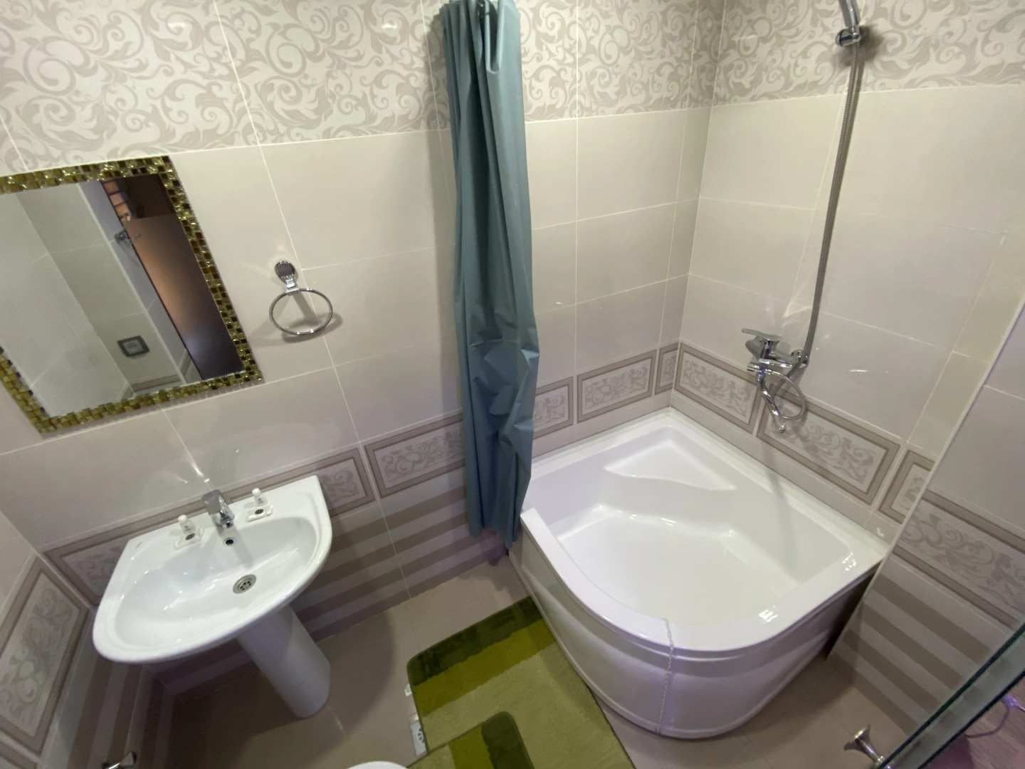 Отель Hotel Uzbegim