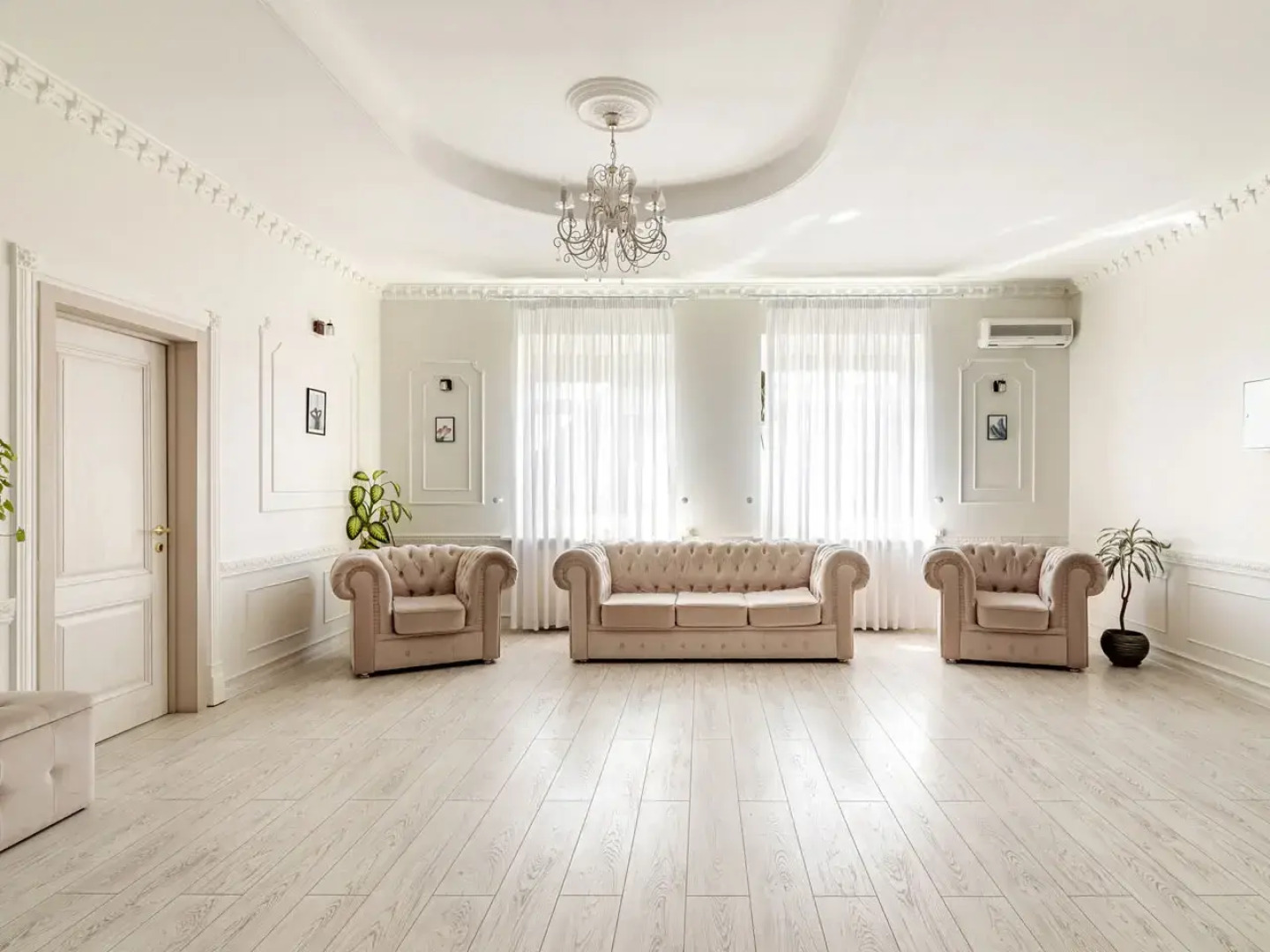 Частный Дом с бассейнами и залом Anstar House Kapustino