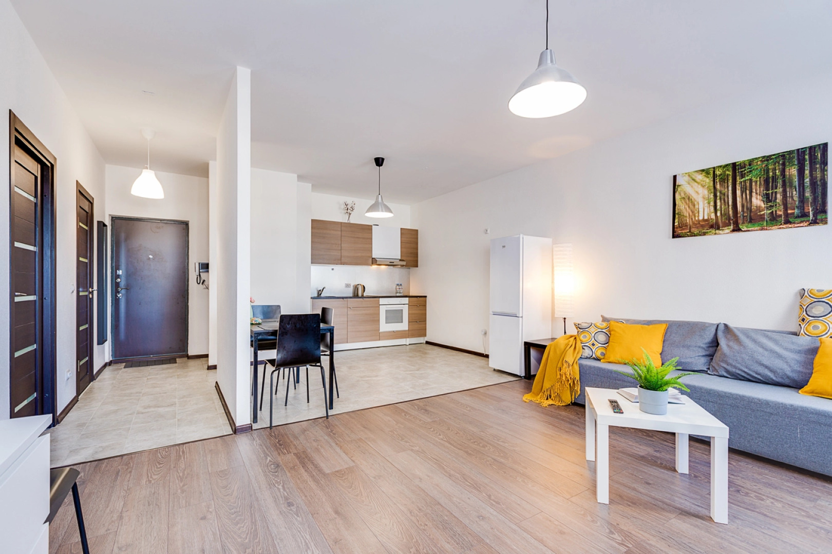 Апартаменты Like Home Aparts Европейский 20/4