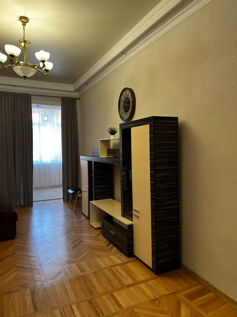 Квартира Атмосферная в дореволюционном доме в центре