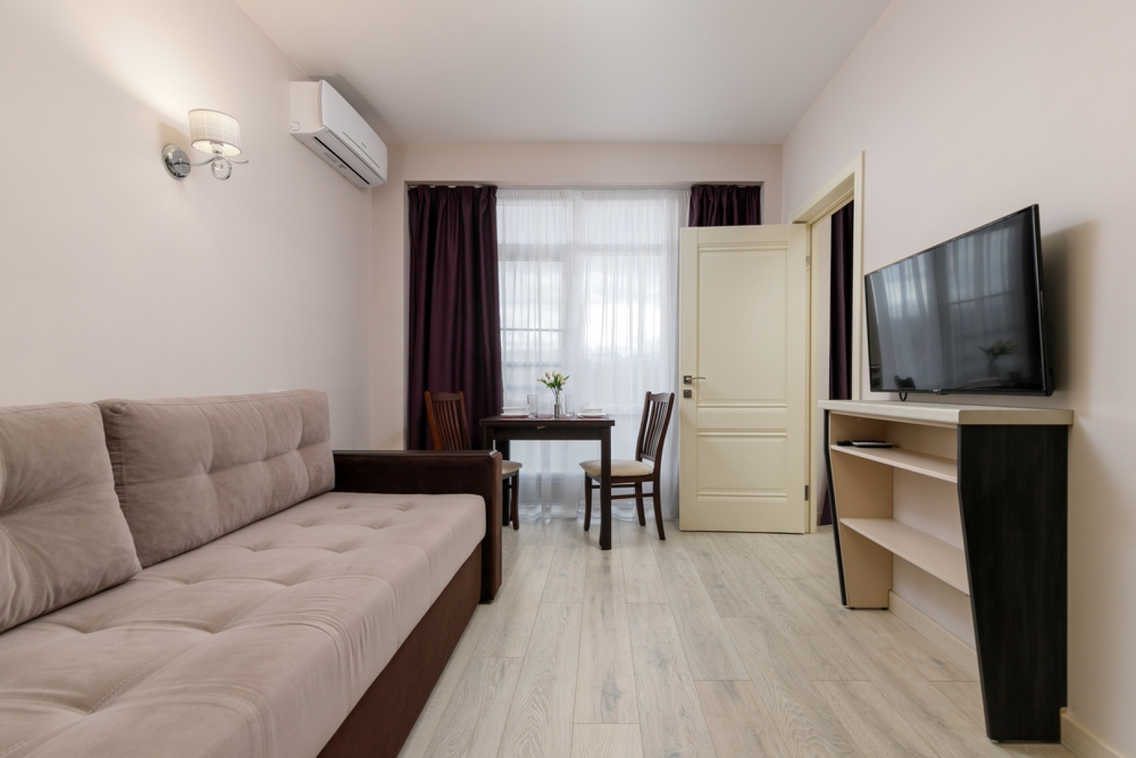 Апартаменты GeoApart Цветочная 30 5