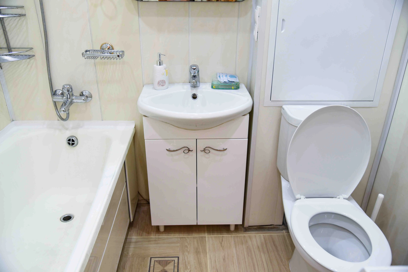 Апартаменты Mira Apartments