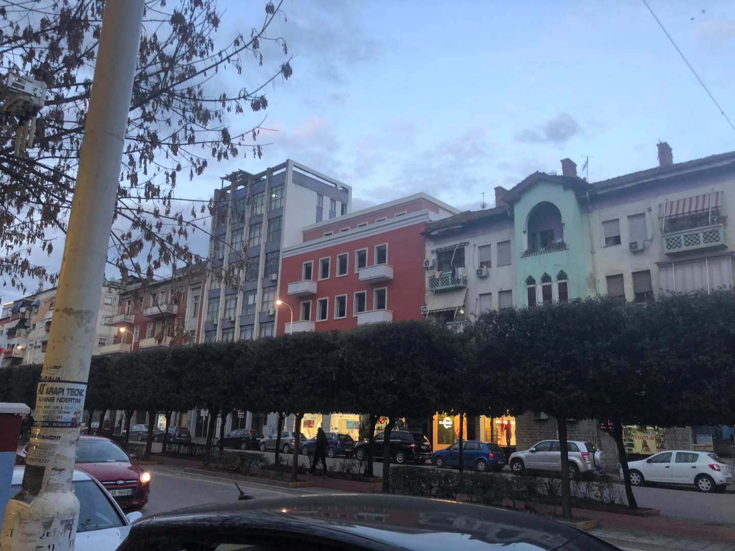 Хостел New Generation Hostel Tirana Center