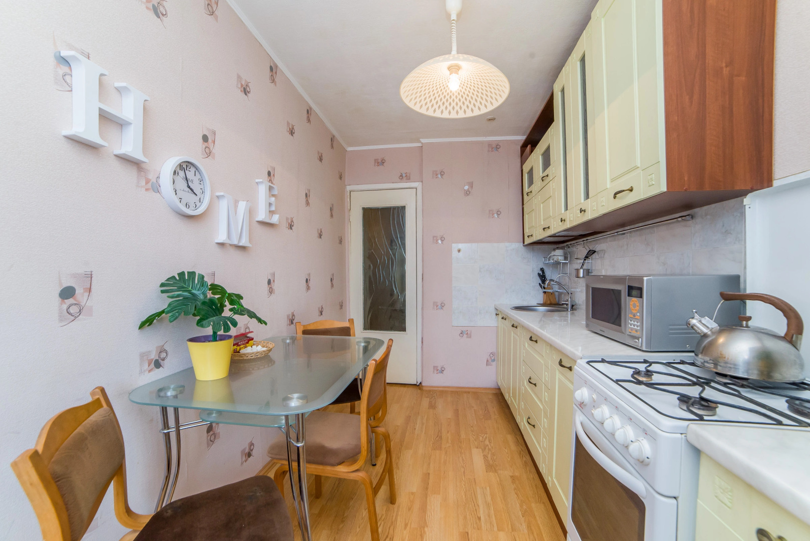 Апартаменты на Индустрии 53