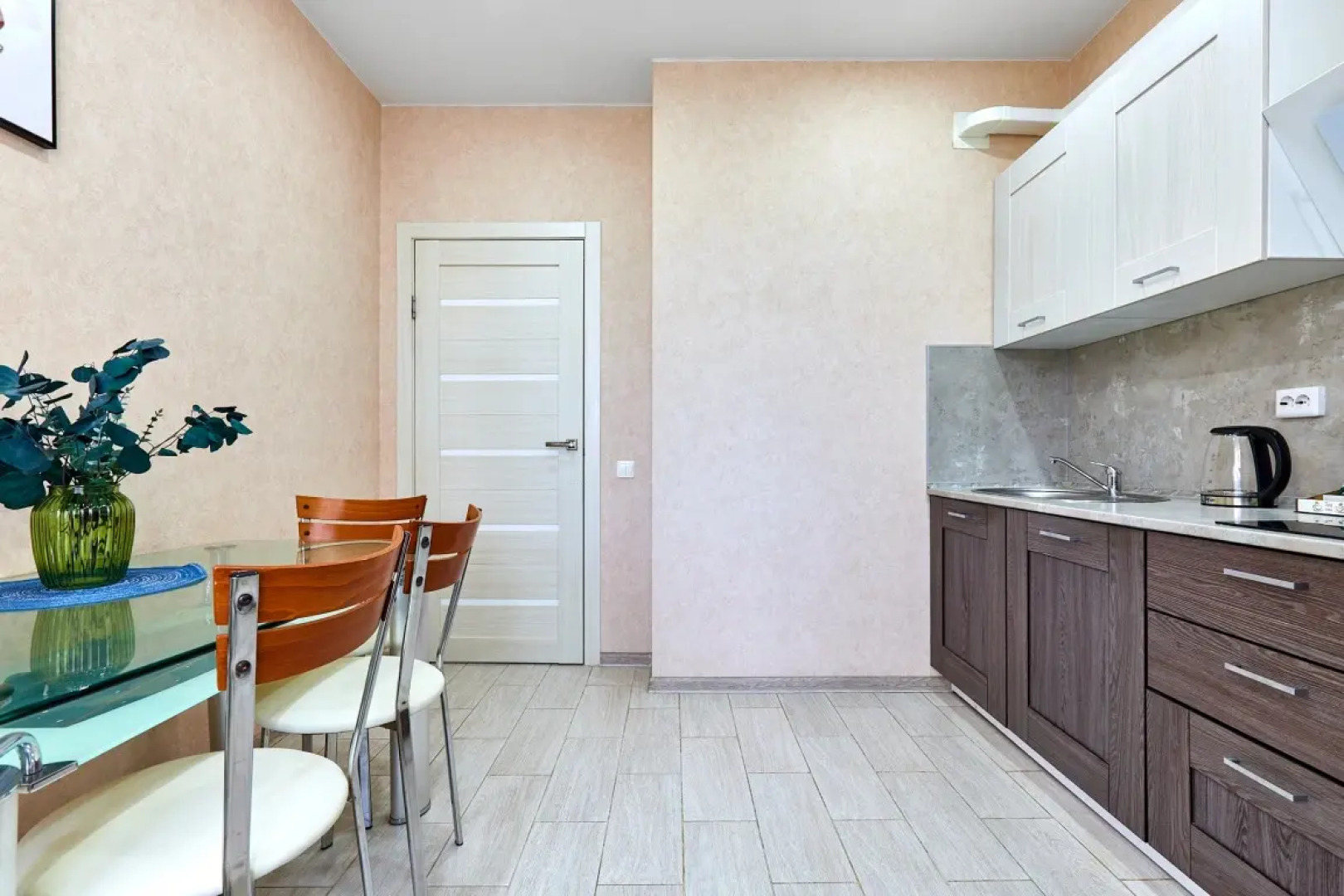 Квартира у парка Галицкого Апарт-Отелика на Героя Сарабеева