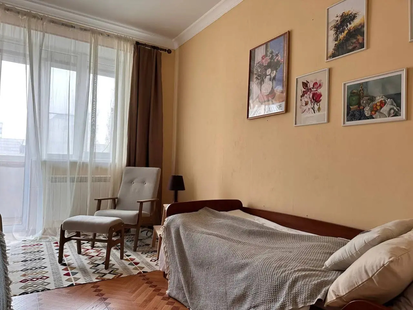 Квартира Роскошная Трёхкомнатная