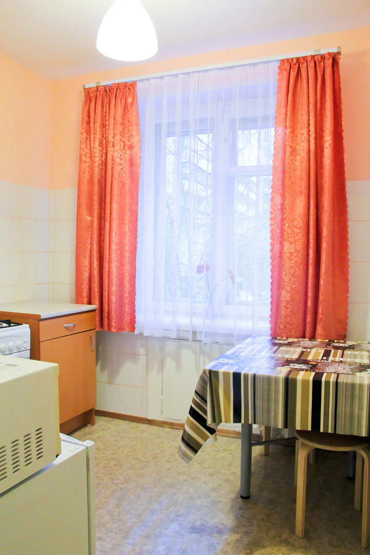 Апартаменты АЛЛиС-ХОЛЛ Сакко и Ванцетти 60