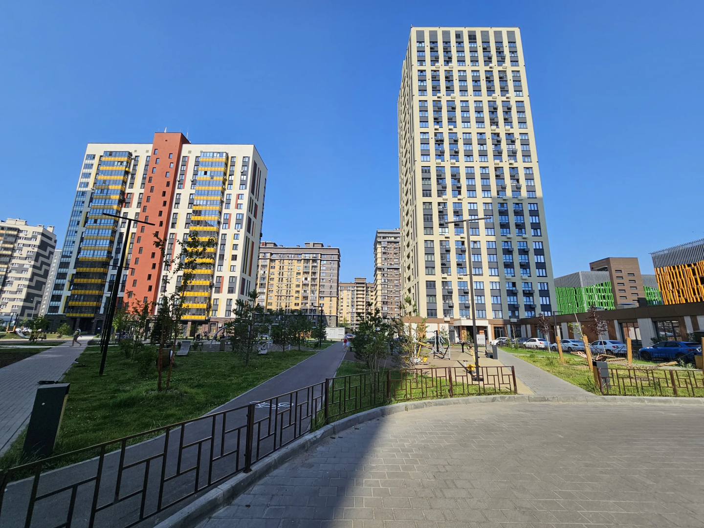 Апартаменты на Курынова