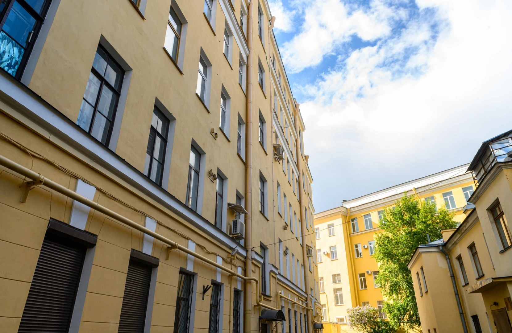 Апартаменты LetYourFlat "Island" Студия