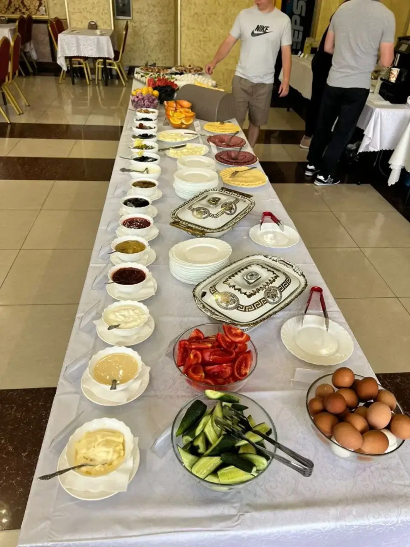 Отель Мона Лиза