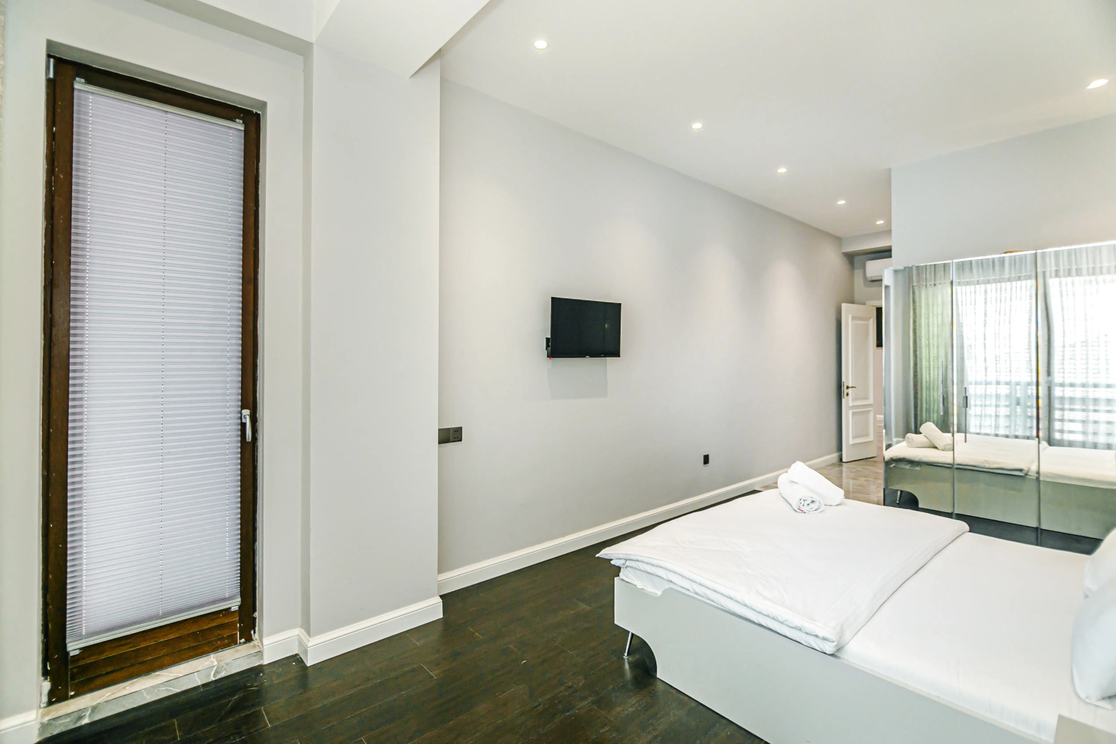 Апартаменты Luxury Apartment Sahil Residence