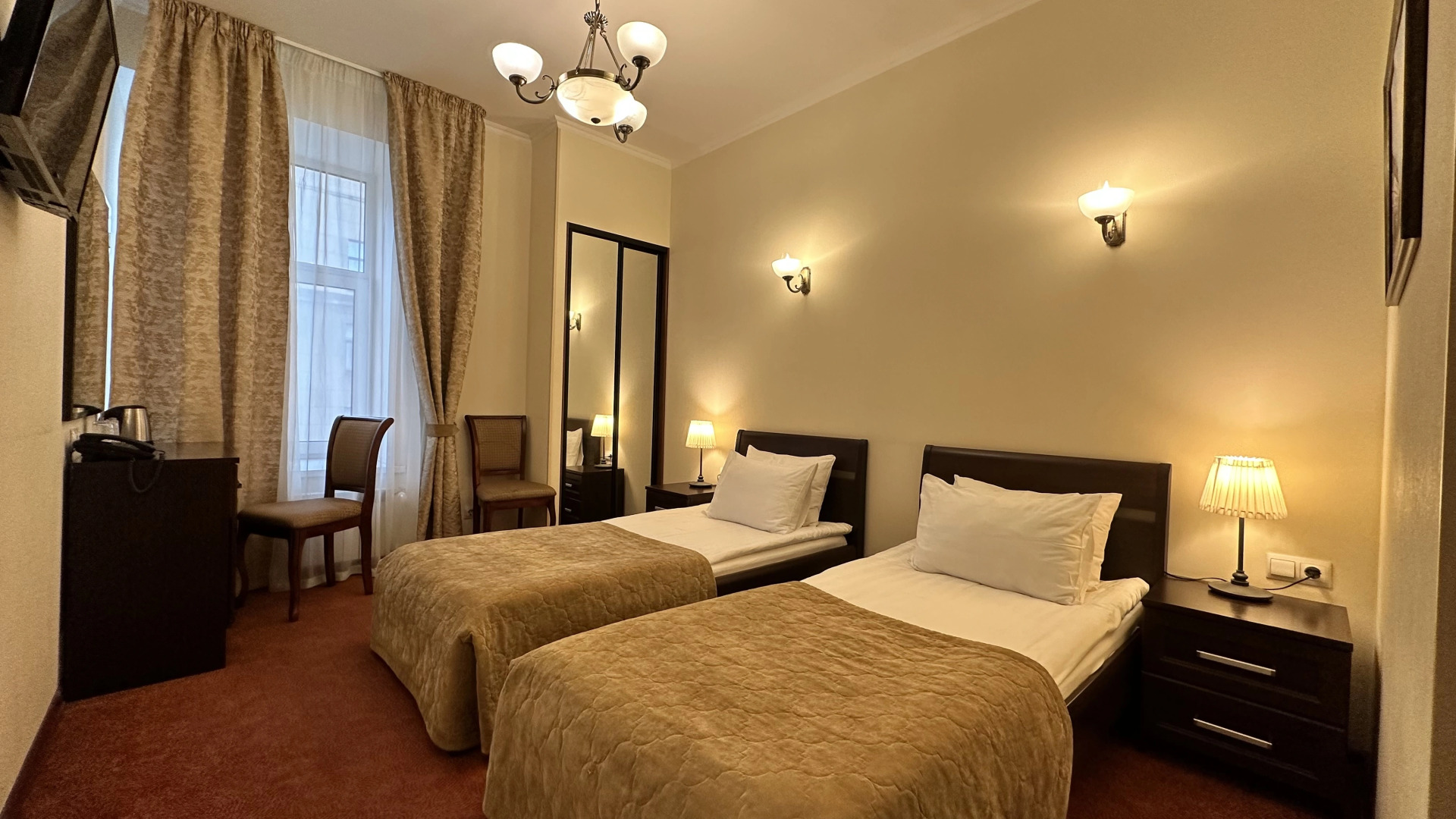 Меблированные комнаты Соната на Невском 11 Дворцовая площадь