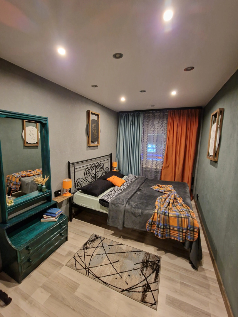 Квартира уютная двушка в двух минут от ЖД вокзала