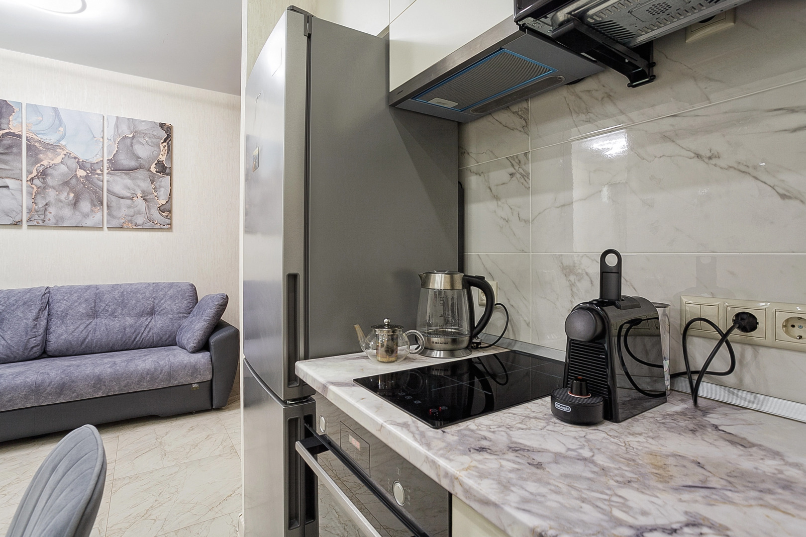 Апартаменты Зазеркалье Приморский Парк Ялта