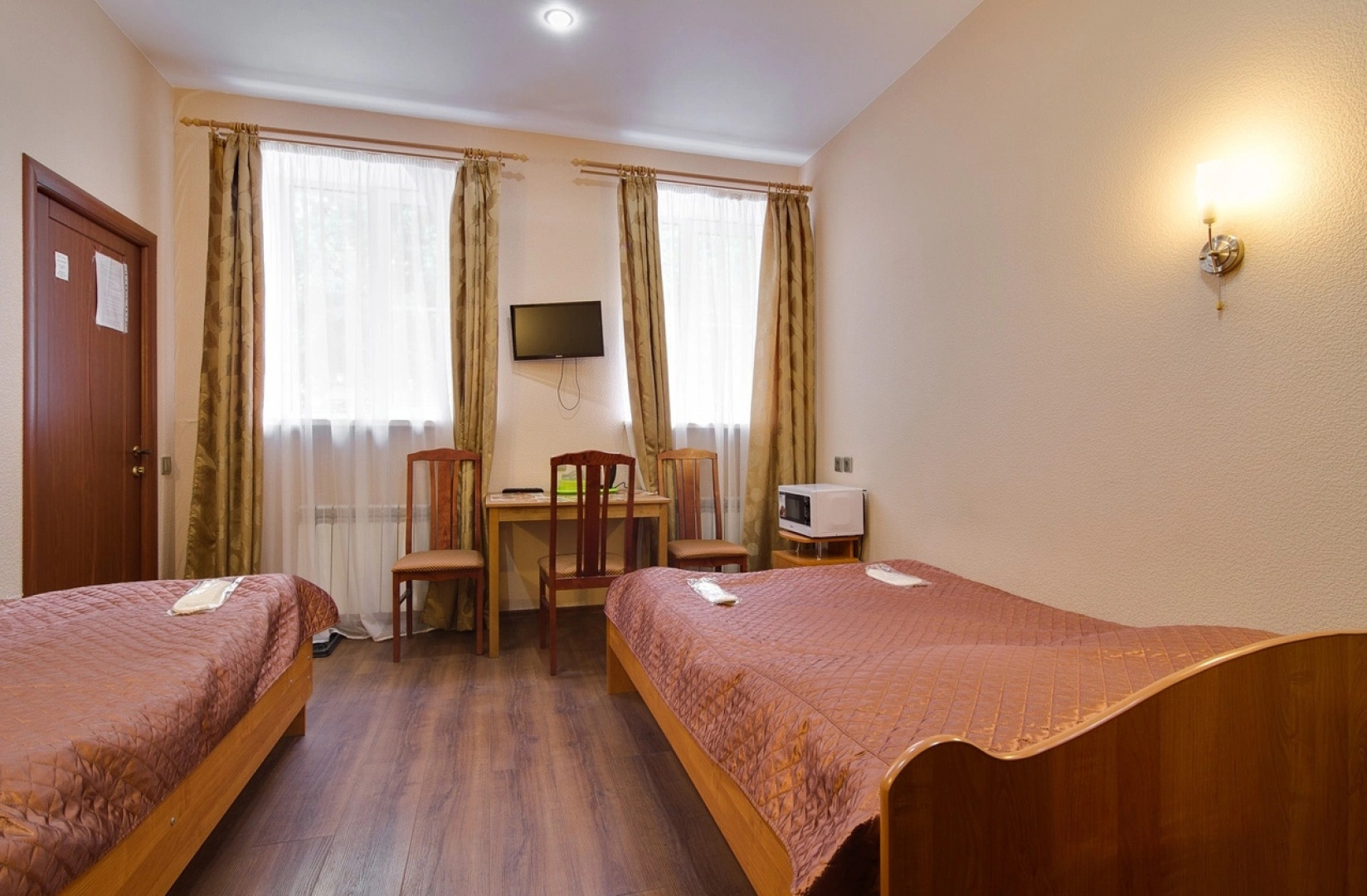 Отель Аллан