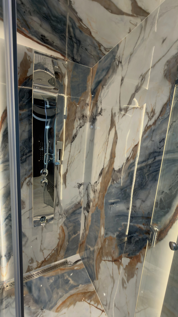 Апартаменты Highend Ultra Luxury Azure Residences