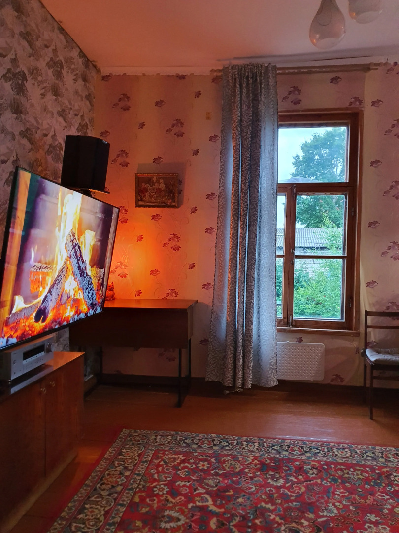 Квартира в старинном особняке Воскресенская - памятник провинциального классицизма