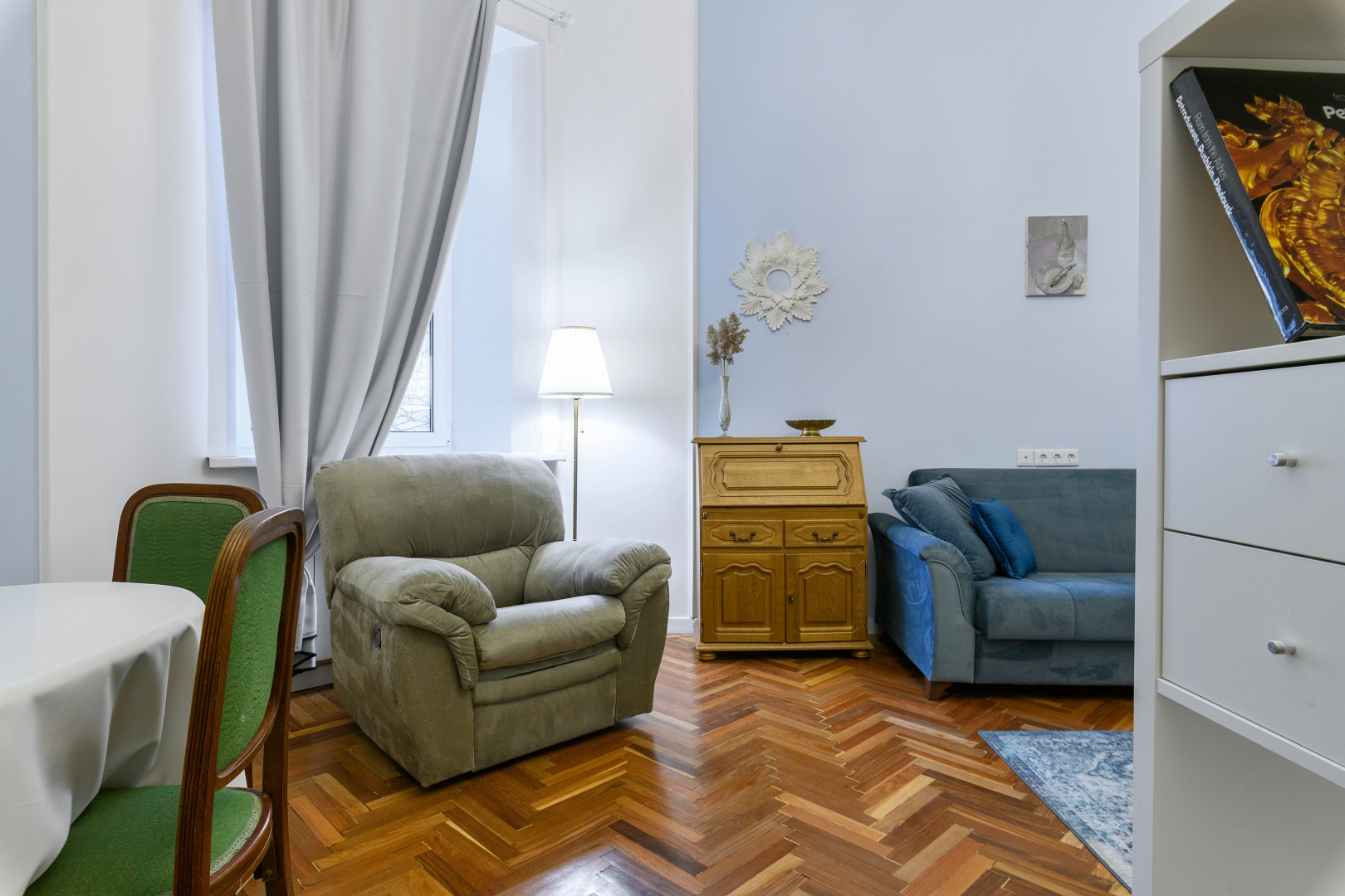 Апартаменты Sergeew Apartments Авторский апартамент у Мариинского Театра