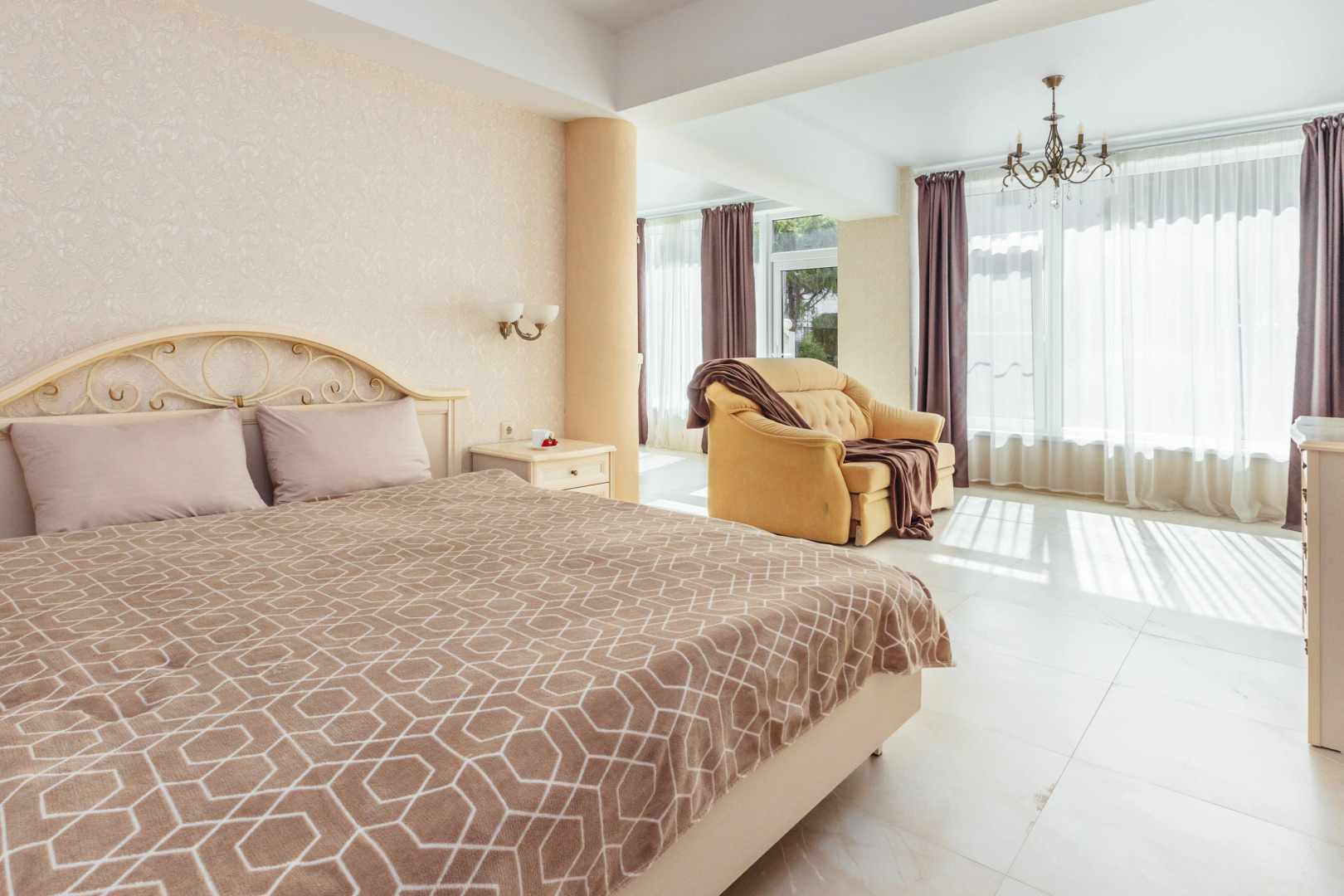 Апартаменты семейные с мангальной зоной