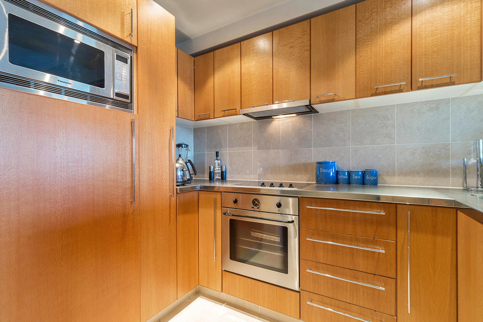 Апартаменты Waterfront Suites in the Heart of Auckland