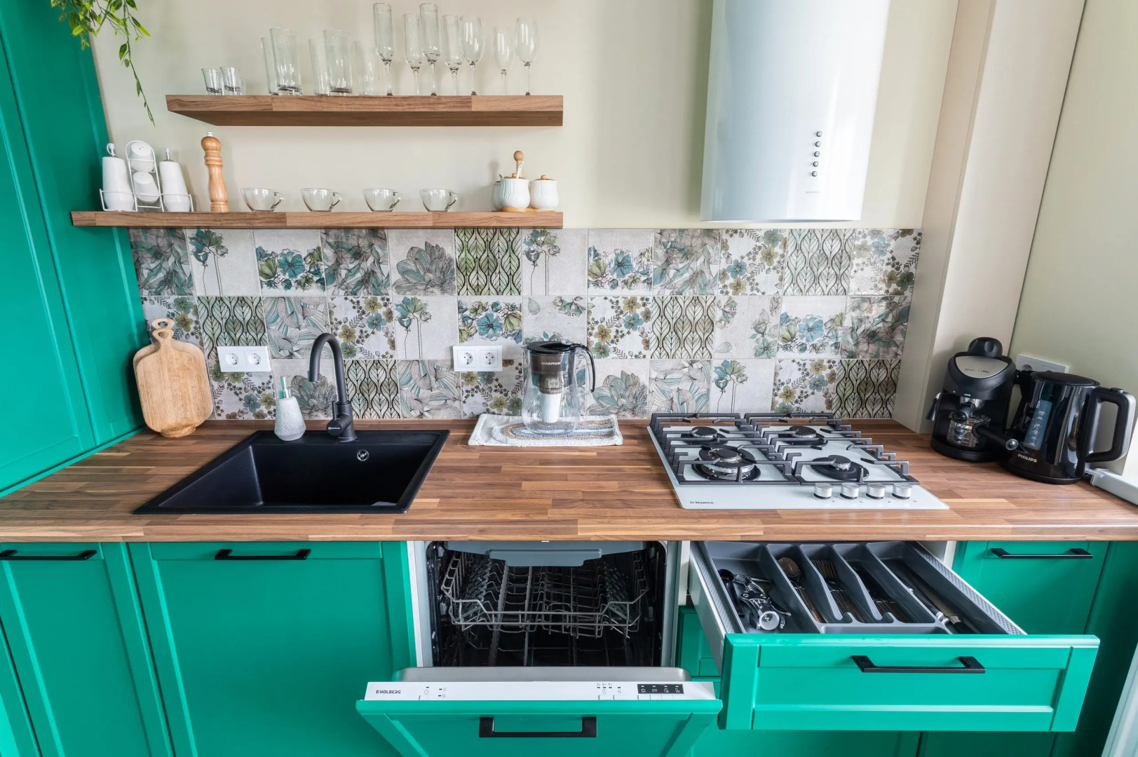 Апартаменты Lush green apartments