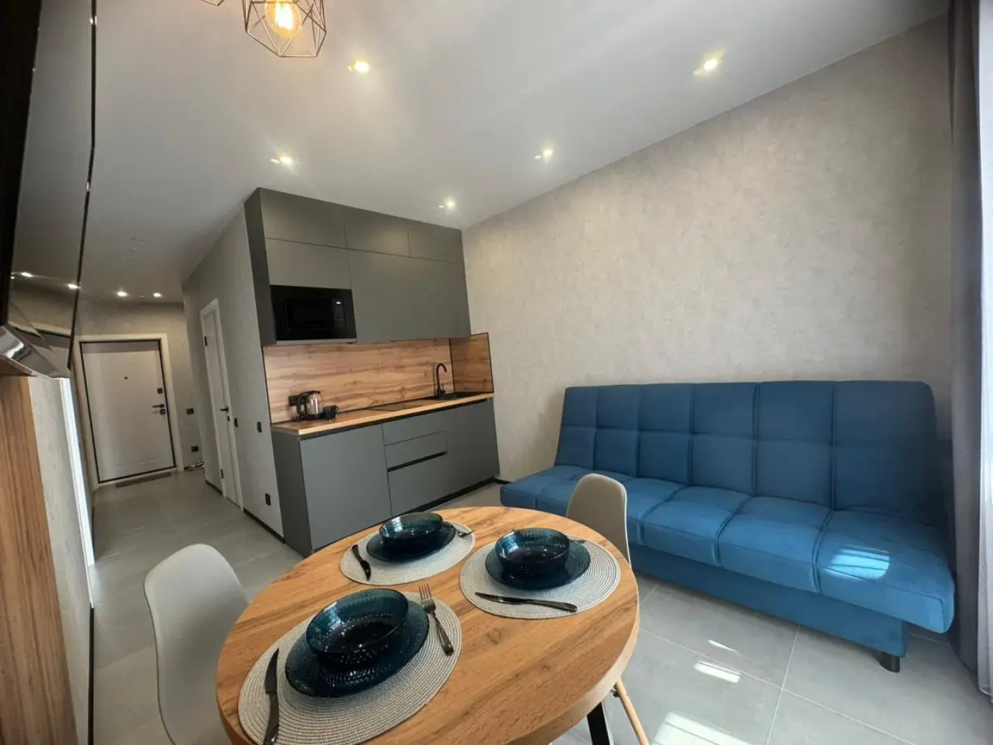 Апартаменты Дизайнерская евродвушка Район Грин Хауз