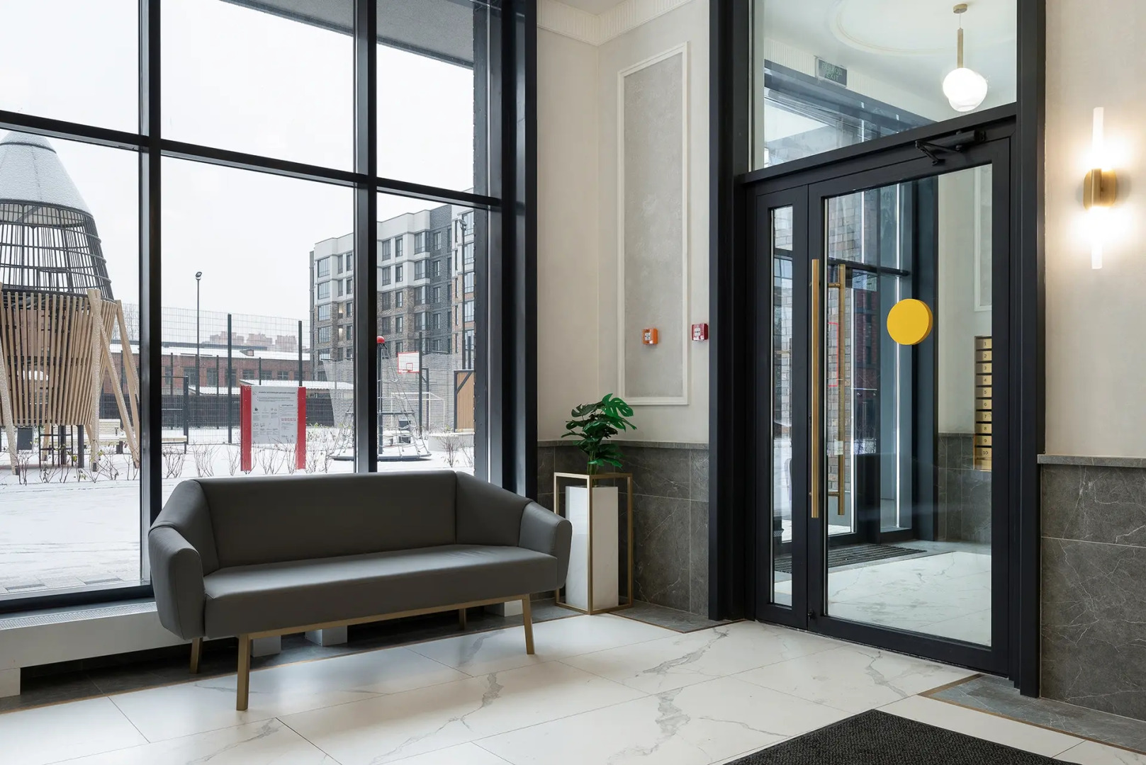 Квартира Dubrovskiy Apart с видом на Неву