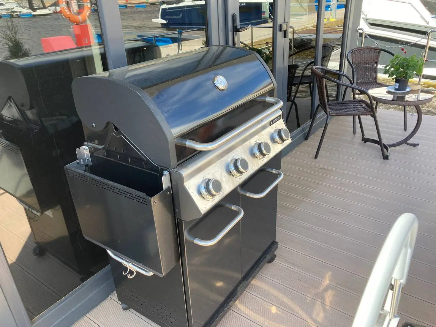 Мини-отель Дом на Воде в Radisson Zavidovo