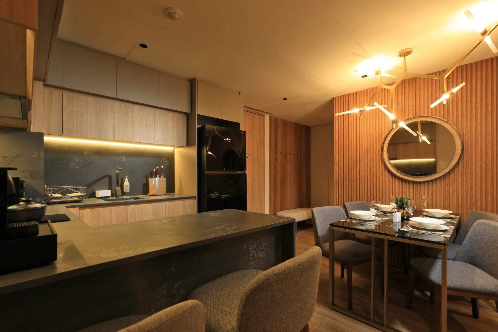 Апартаменты LGP-C512 2 Спальни рядом с Пляжем Бангтао Балкон с Видом на Природу и Доступ к Бассейну