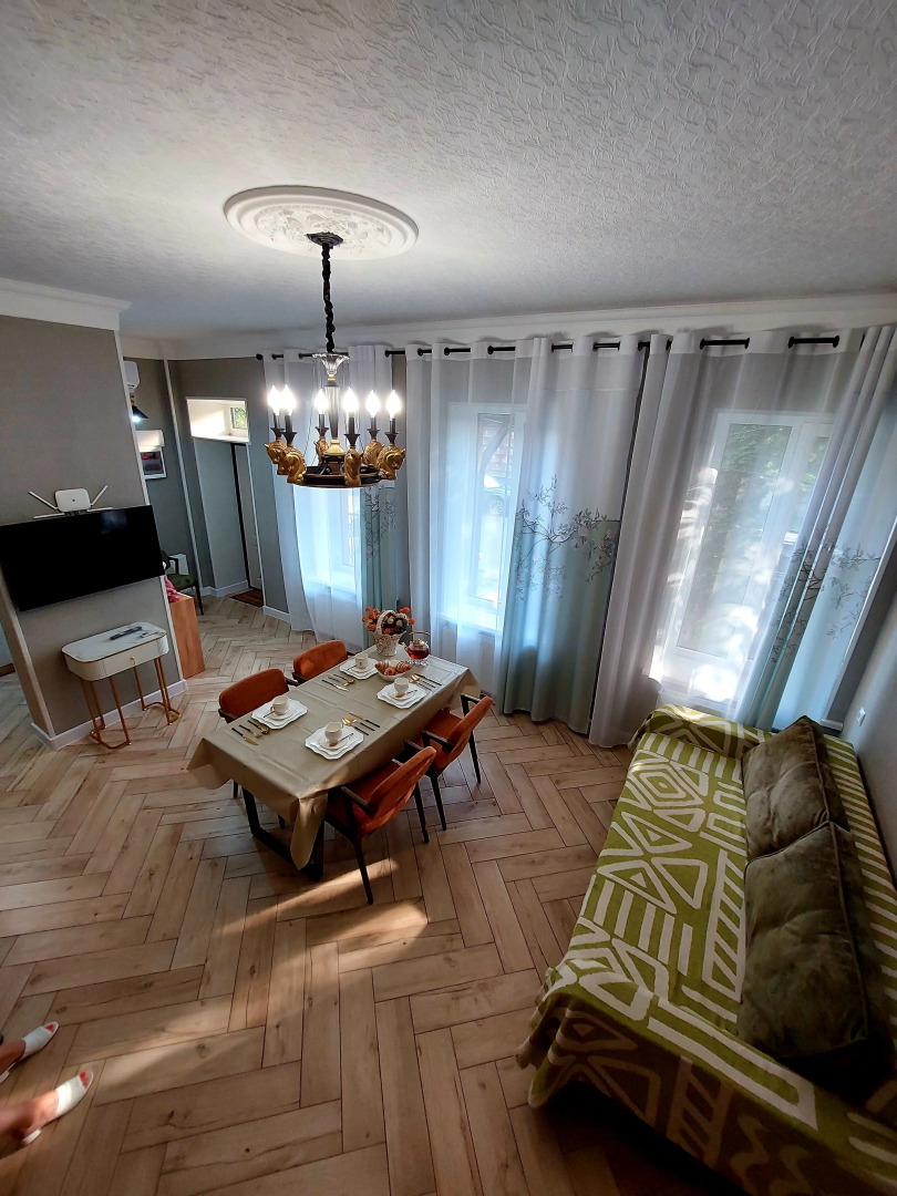 Квартира Двухуровневая в центре возле набережной