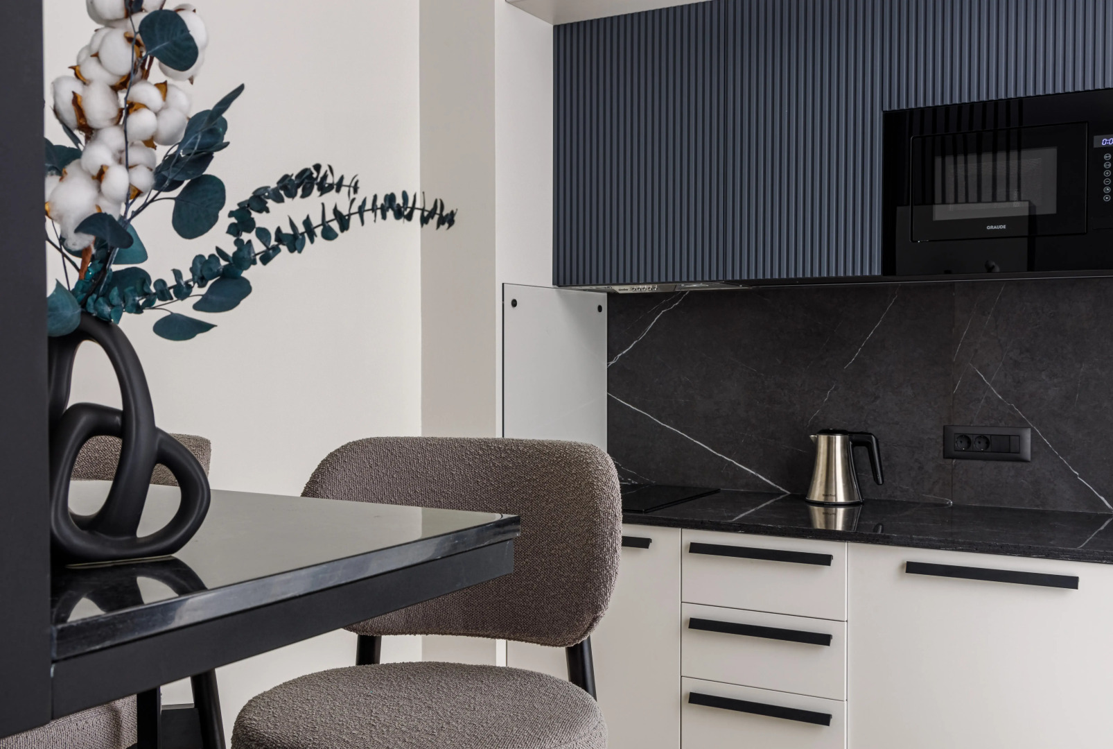 Апартаменты в 4-х звёздочном отеле Blanc Hill