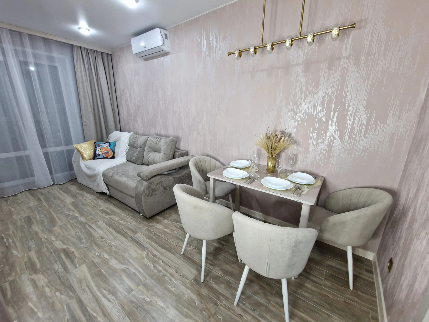 Квартира двухкомнатная в новостройке