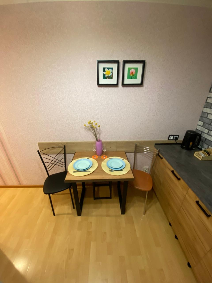 Апартаменты с 2 комнатами, балкон (КВАРТИРА51)