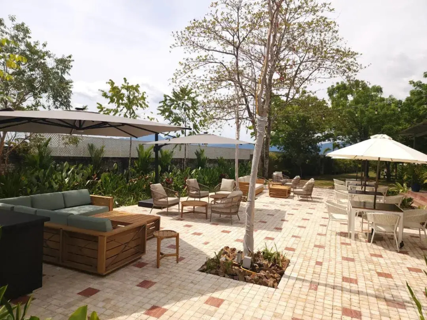 Отель Temple Tree Resort