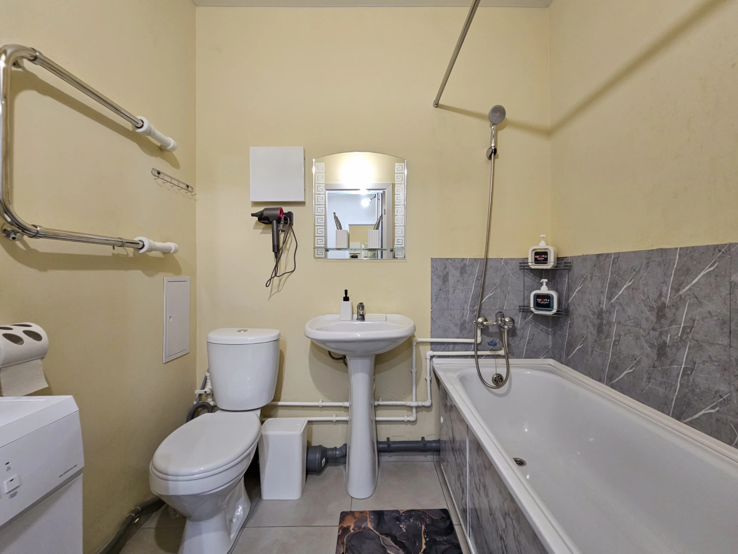 Квартира Уютная студия в тихом участке города