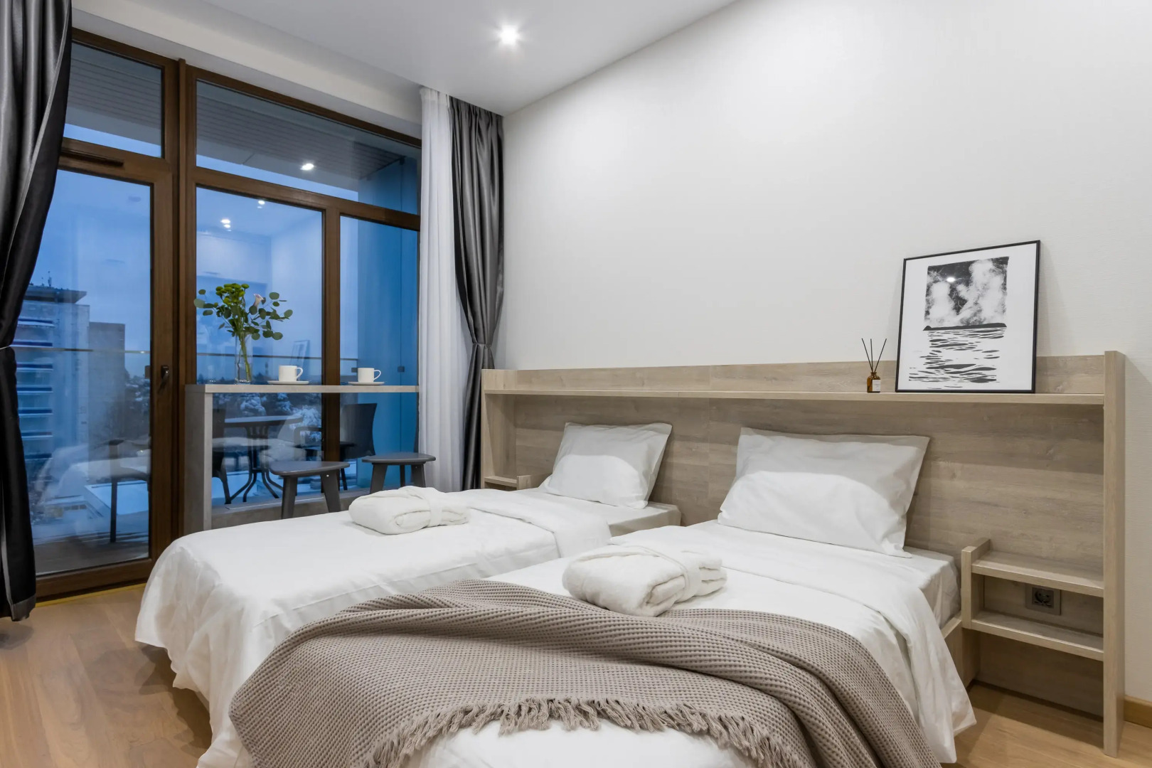 Апартаменты студия 719